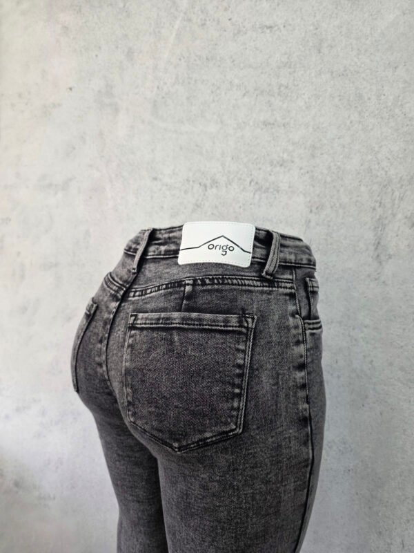 IYALI STRAIGHT JEANS - Imagen 2