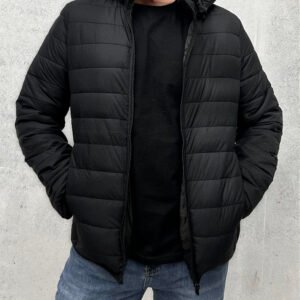 Chamarra Capitonada con gorra